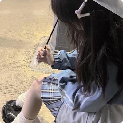 龙月